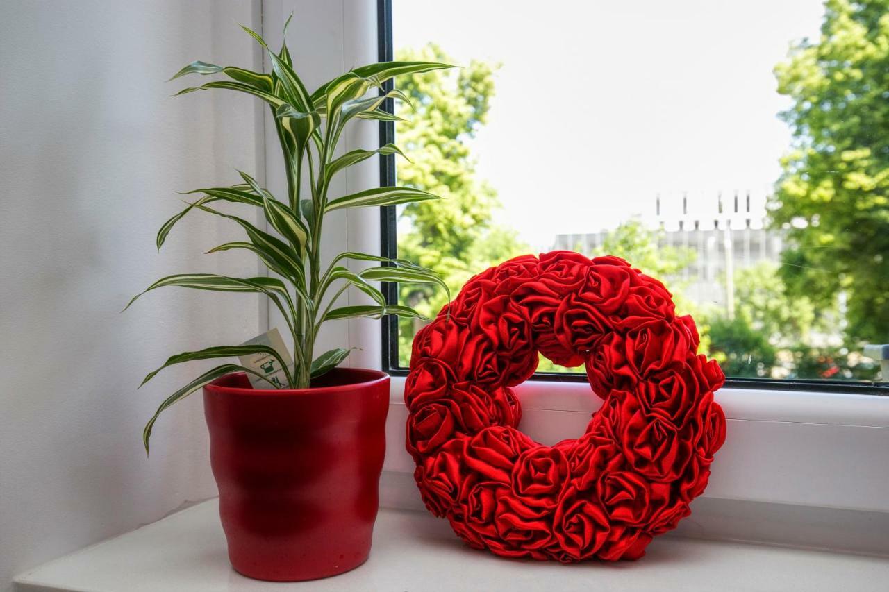 Berg Apartament Red Obok Starego Miasta グダニスク エクステリア 写真