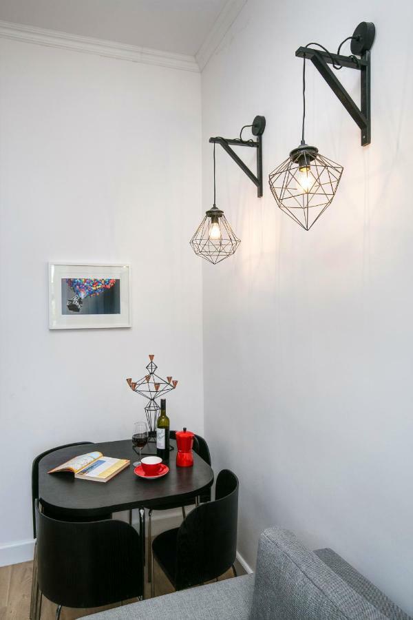 Berg Apartament Red Obok Starego Miasta グダニスク エクステリア 写真
