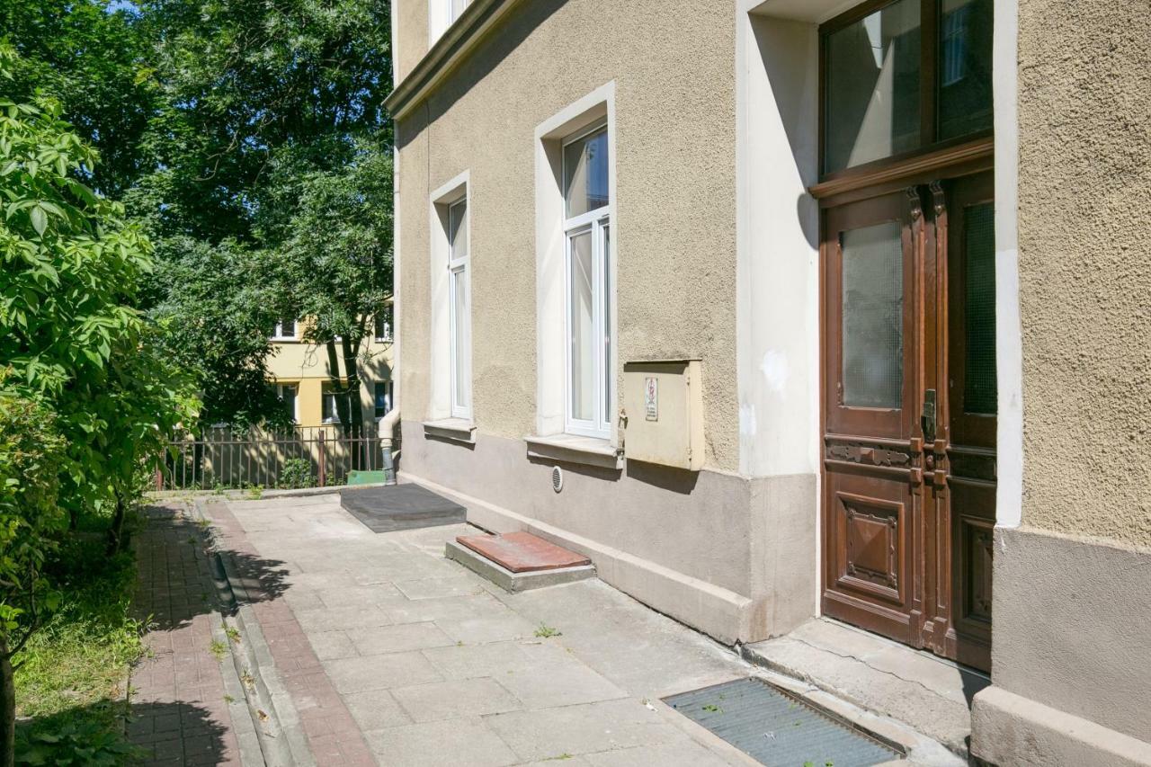 Berg Apartament Red Obok Starego Miasta グダニスク エクステリア 写真