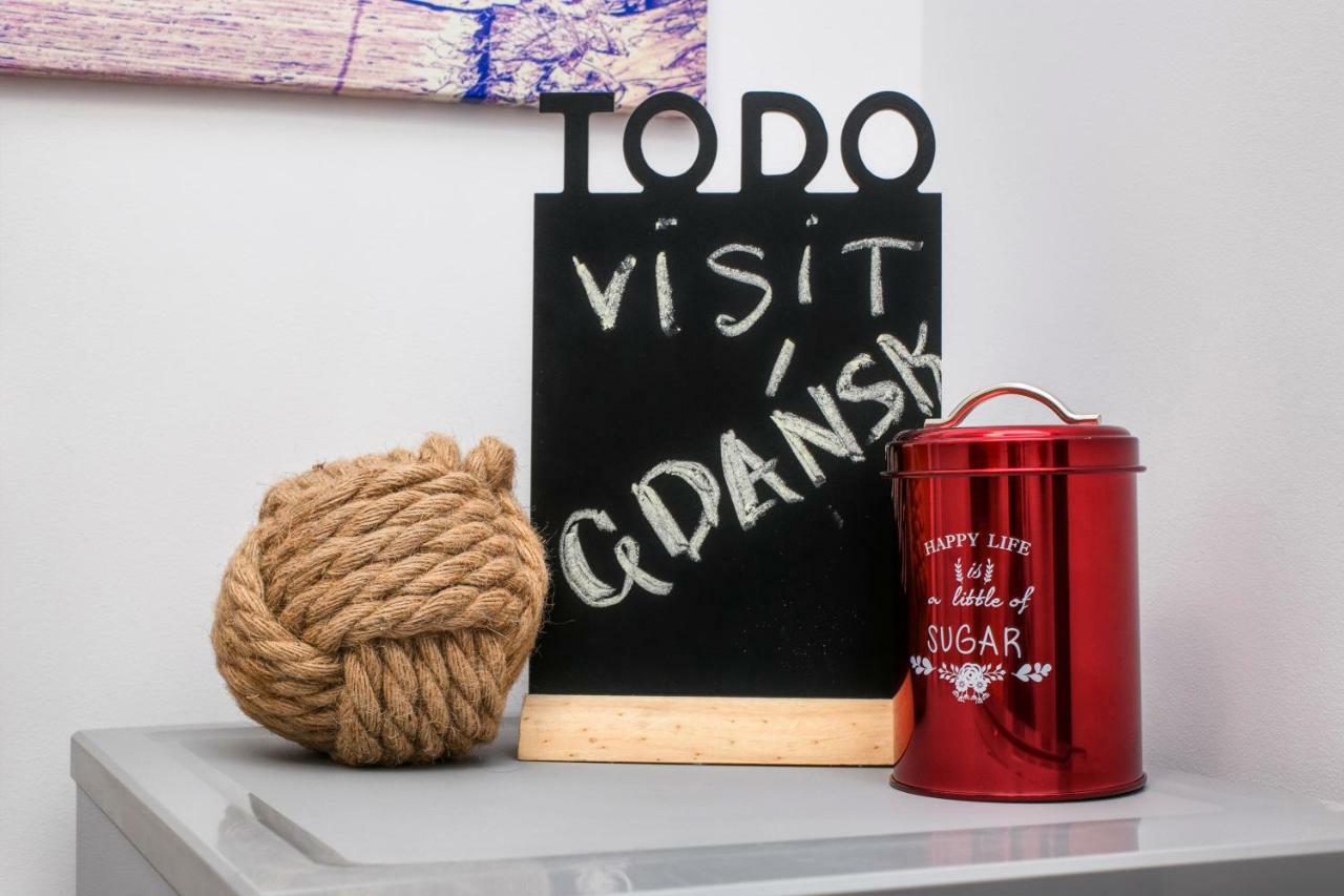 Berg Apartament Red Obok Starego Miasta グダニスク エクステリア 写真