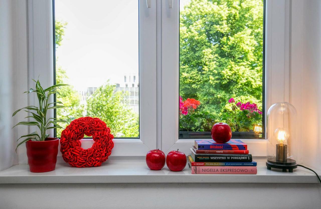 Berg Apartament Red Obok Starego Miasta グダニスク エクステリア 写真